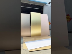 el panel de pared del metal